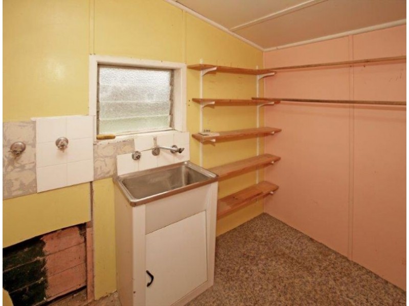 53 Regent St, Junee NSW 2663