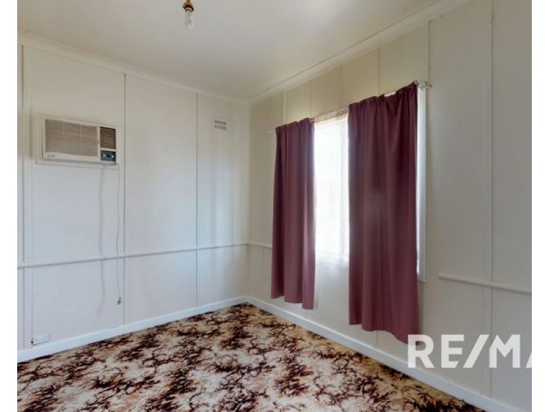 26 Fitzroy St, Junee NSW 2663