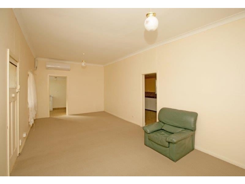 32 Ducker St, Junee NSW 2663