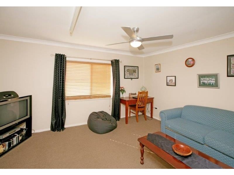 29 Hammond St, Junee NSW 2663