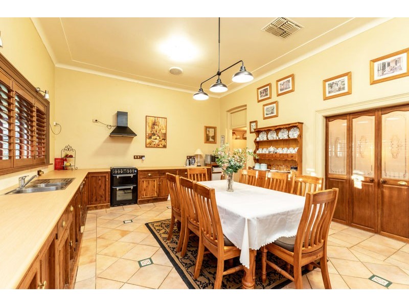 58 Kemp St, Junee NSW 2663