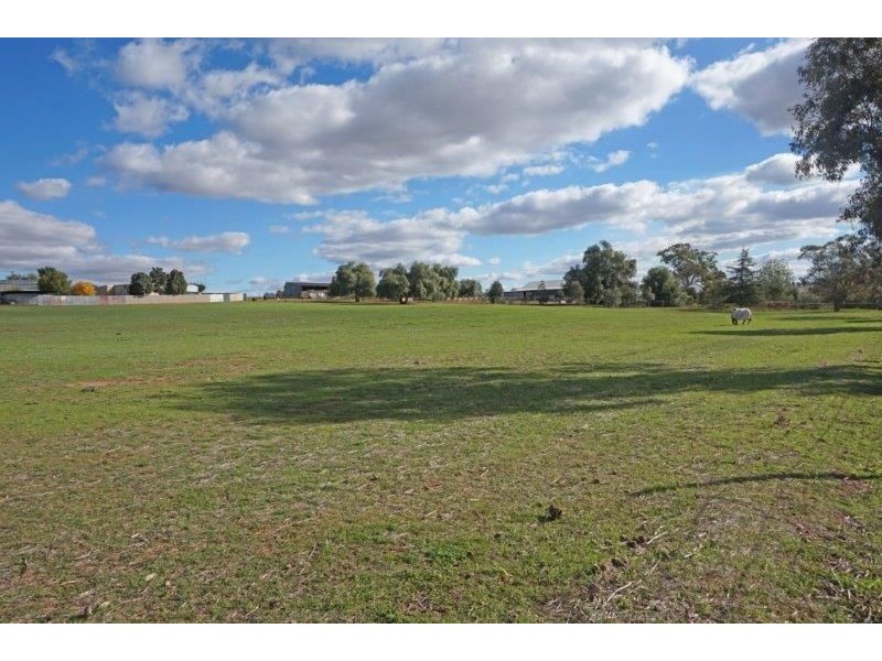 Lot 2 Kemp St, Junee NSW 2663
