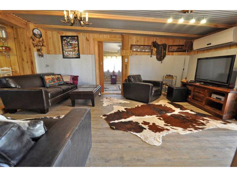 78 Hanks Lane, Junee NSW 2663