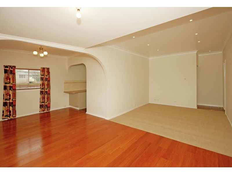 21 King St, Junee NSW 2663