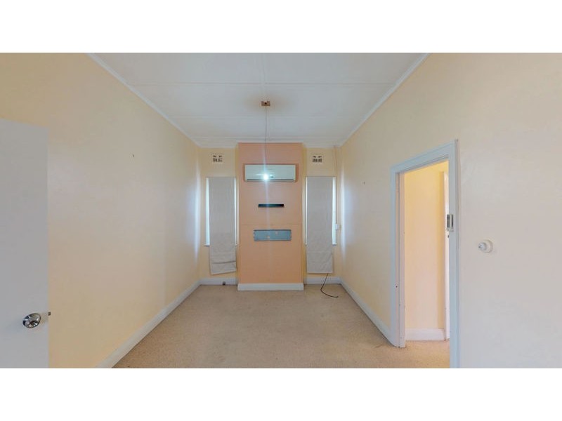33 Hill Street, Junee NSW 2663