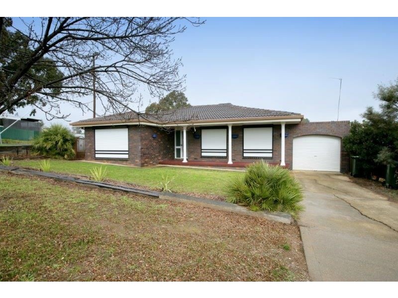 45 Pitt St, Junee NSW 2663