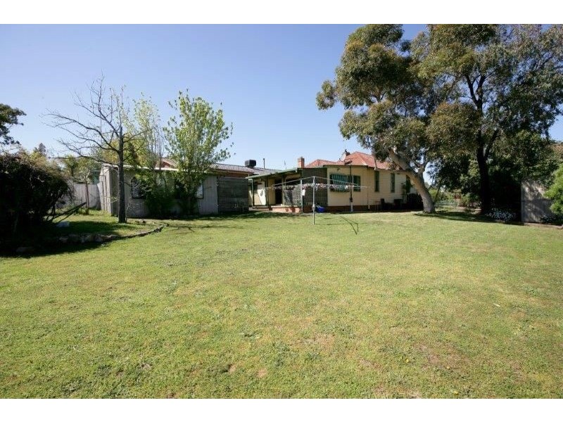 38 William Street, Junee NSW 2663