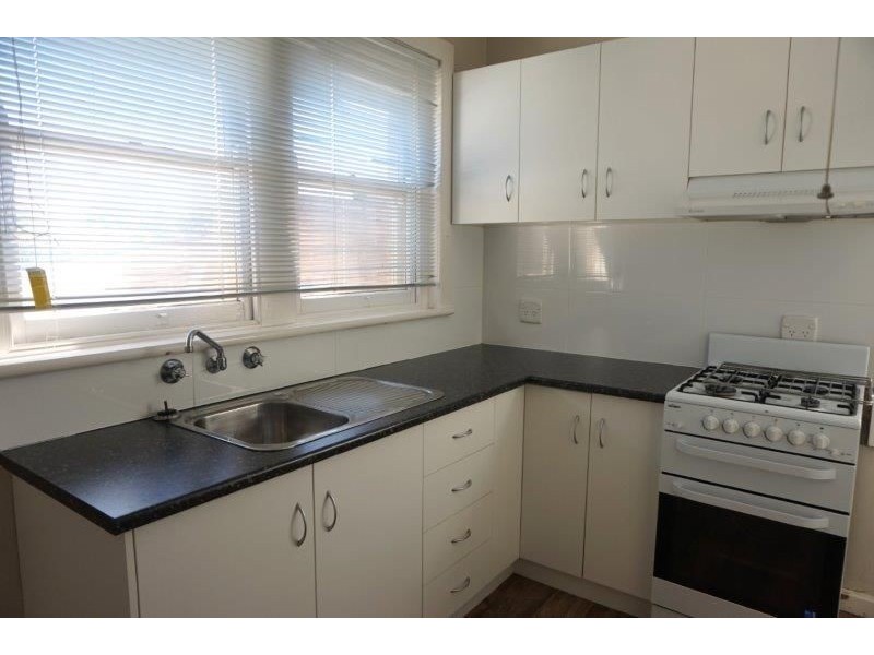 29 Bolton Street, Junee NSW 2663