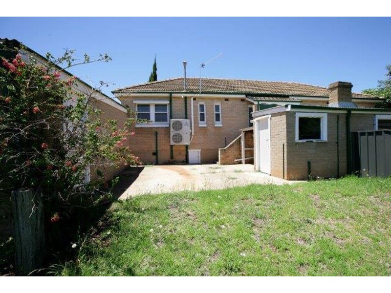 29 Bolton Street, Junee NSW 2663