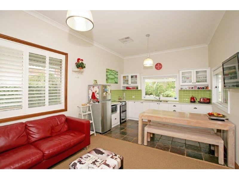 54 Commins Street, Junee NSW 2663