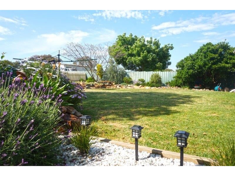 54 Commins Street, Junee NSW 2663