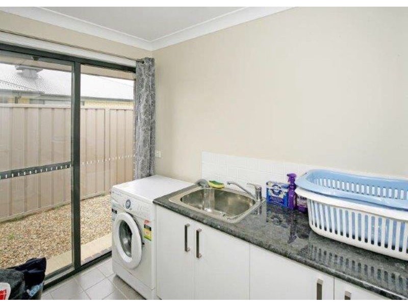 36 Loughan Rd, Junee NSW 2663