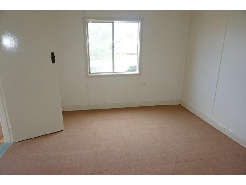 52 George Street, Junee NSW 2663