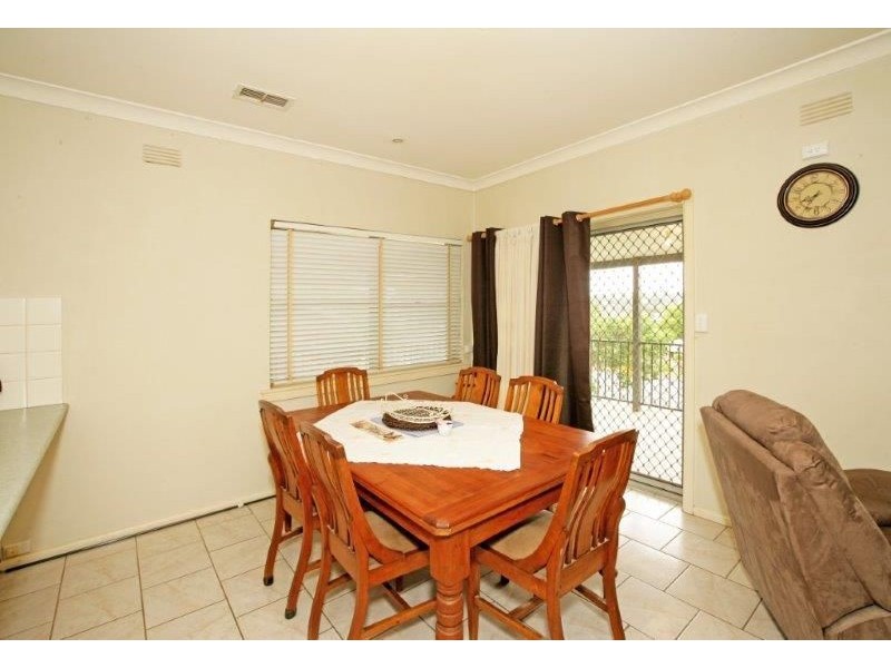 9 Kitchener Street, Junee NSW 2663