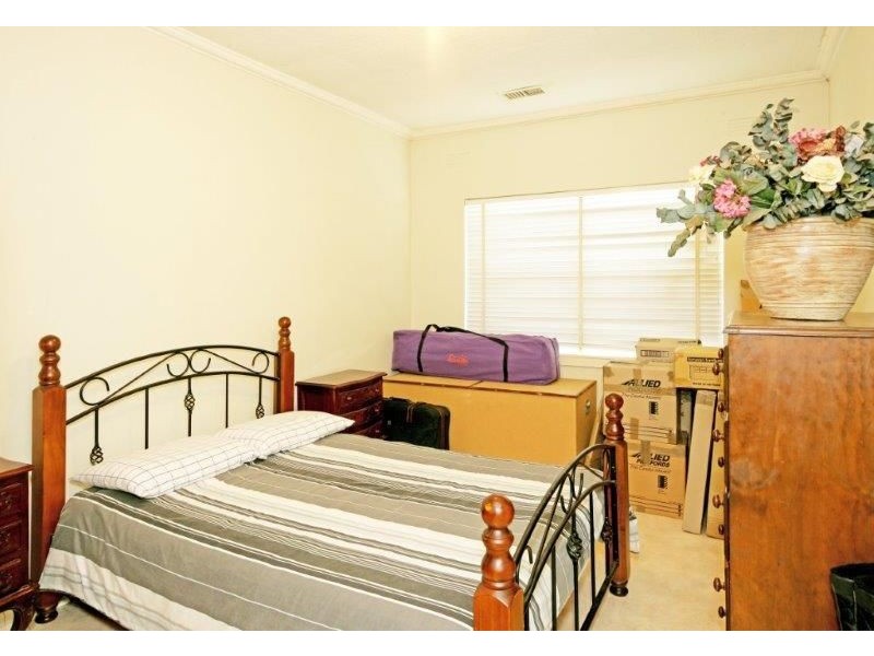 9 Kitchener Street, Junee NSW 2663