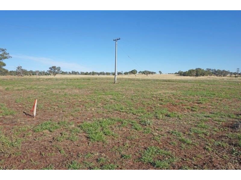 12 De Salis St, Old Junee NSW 2652