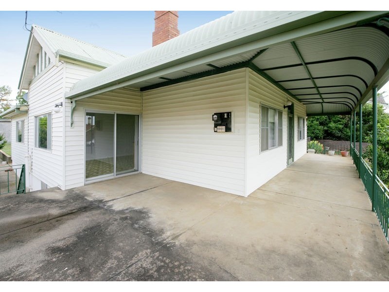 25 Dalley Street, Junee NSW 2663