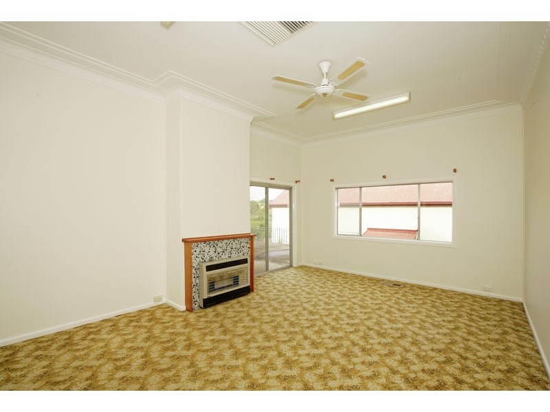 25 Dalley Street, Junee NSW 2663