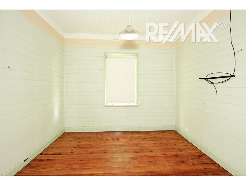 17 Thomas Street, Junee NSW 2663