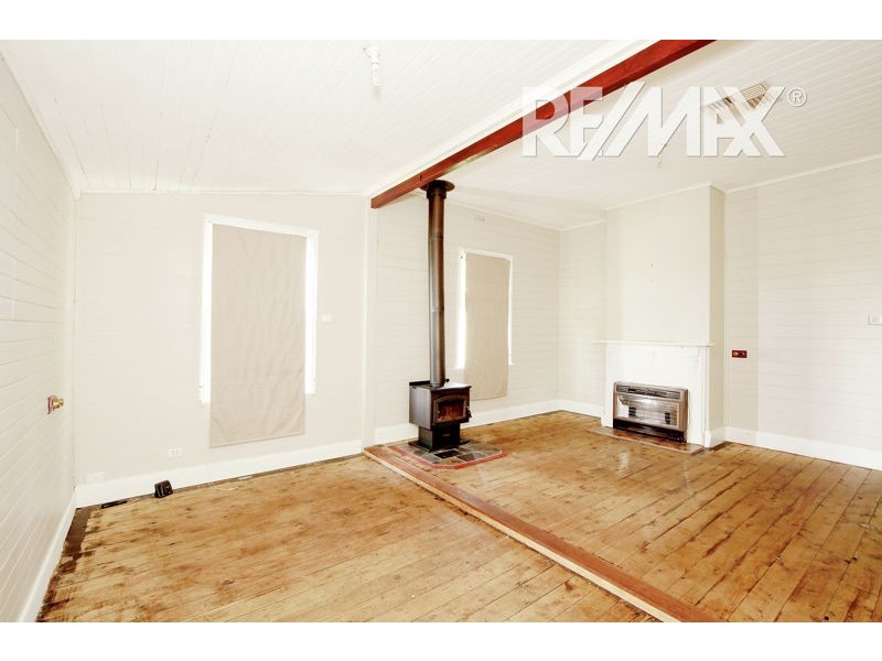 17 Thomas Street, Junee NSW 2663