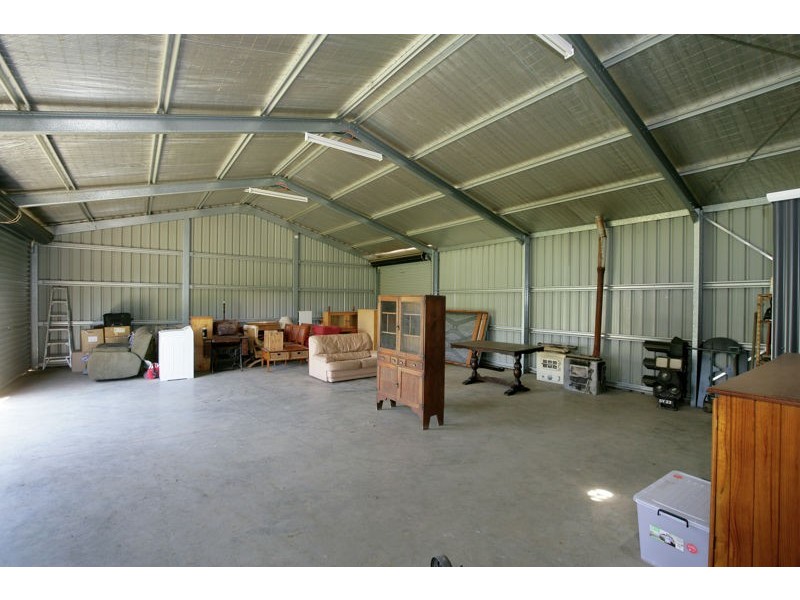 60 Regent Street, Junee NSW 2663