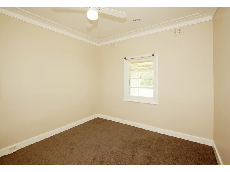 23 Regent Street, Junee NSW 2663