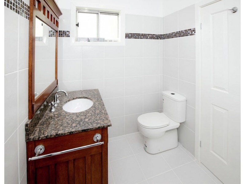 23 Regent Street, Junee NSW 2663