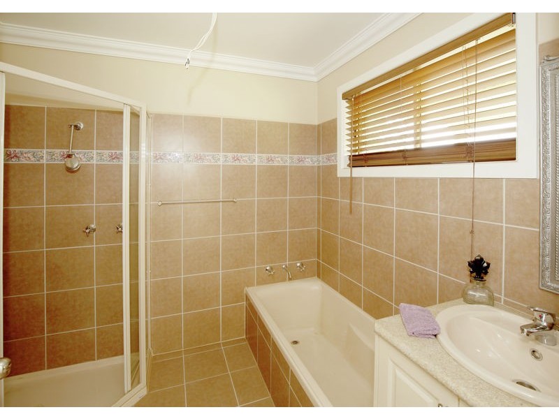 23 Regent Street, Junee NSW 2663