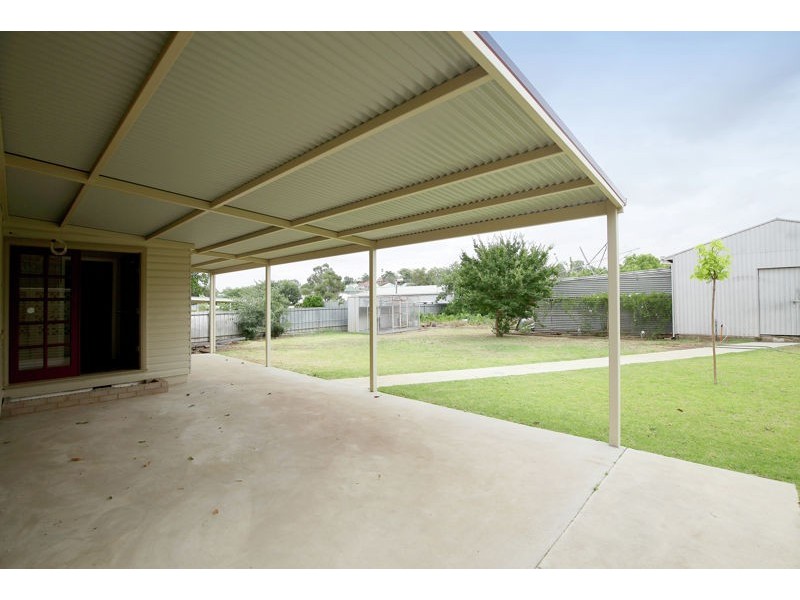 23 Regent Street, Junee NSW 2663