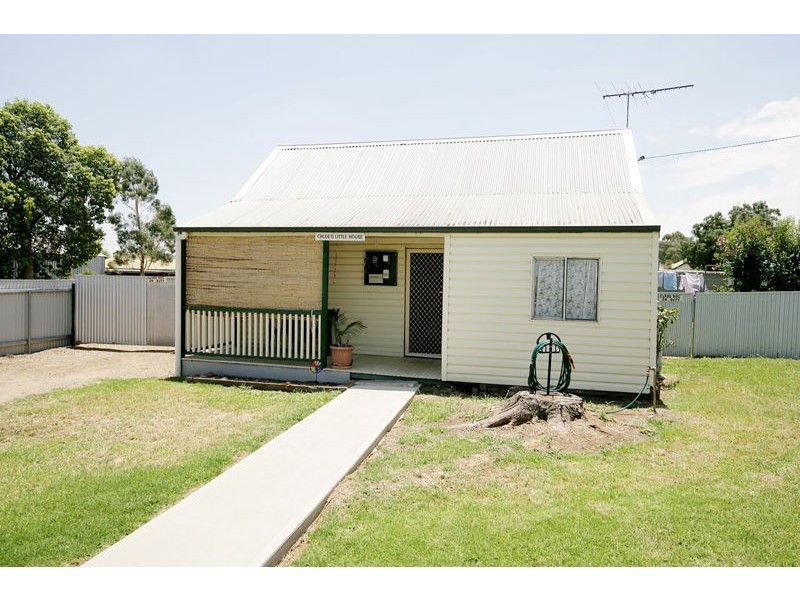 12 Lord Street, Junee NSW 2663