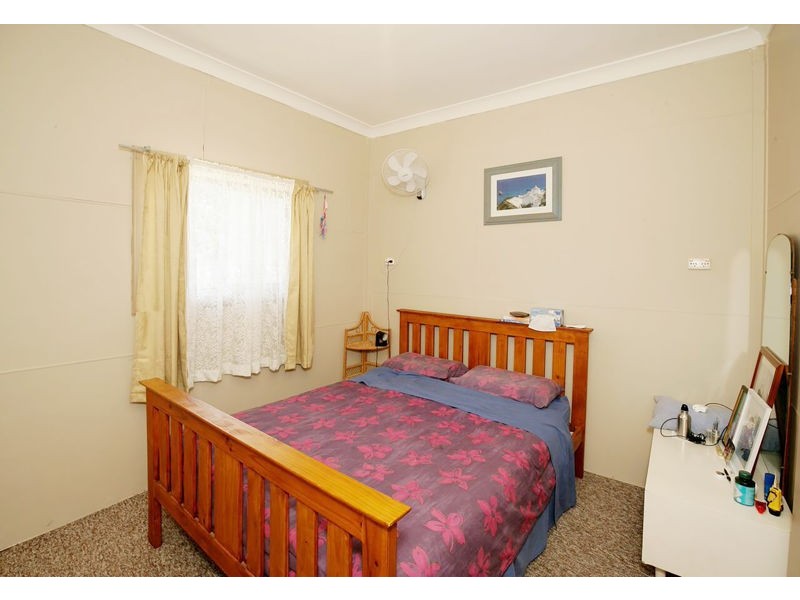 12 Lord Street, Junee NSW 2663