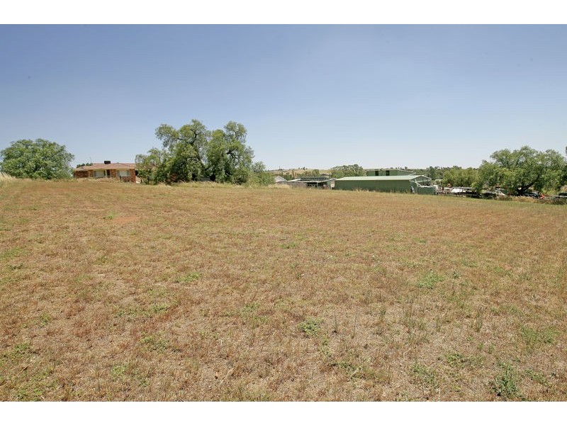 63 Prince Street, Junee NSW 2663