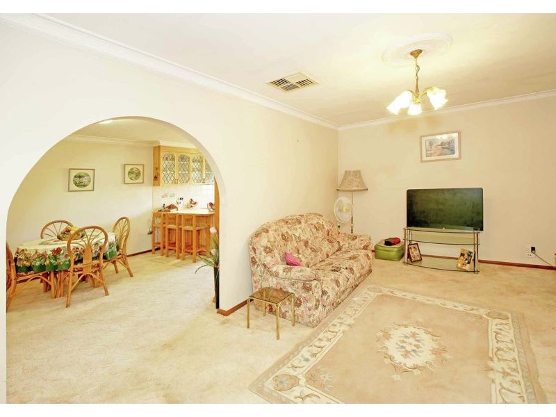 63 Prince Street, Junee NSW 2663