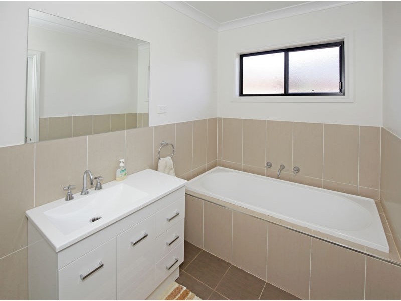 40 Loughan Road, Junee NSW 2663