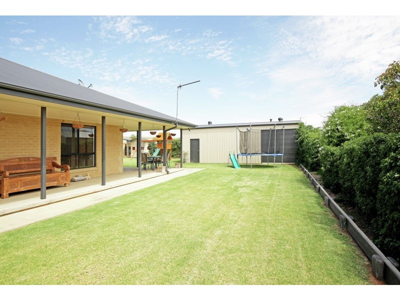 40 Loughan Road, Junee NSW 2663