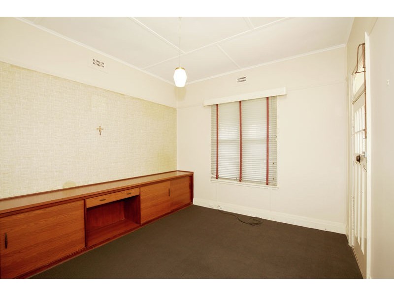 53 Hill Street, Junee NSW 2663