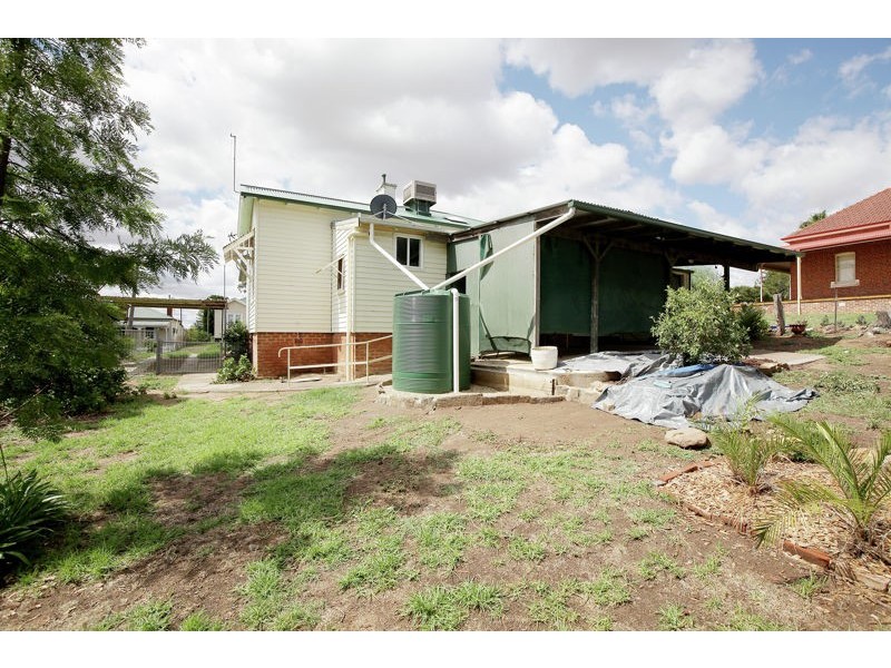 53 Hill Street, Junee NSW 2663