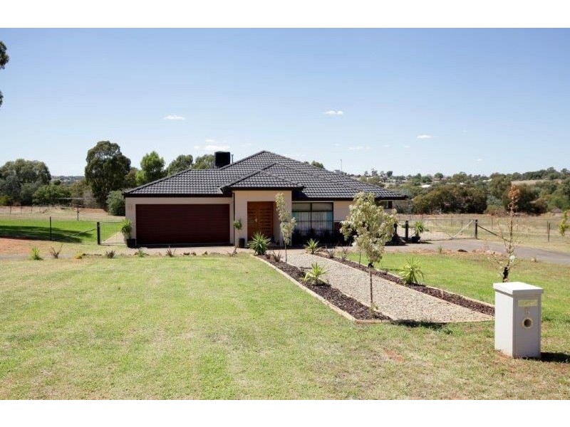 5 Walster St, Junee NSW 2663