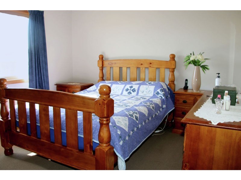 7 Hebden Street, Lockhart NSW 2656