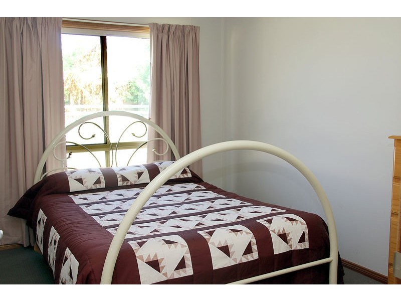 7 Hebden Street, Lockhart NSW 2656