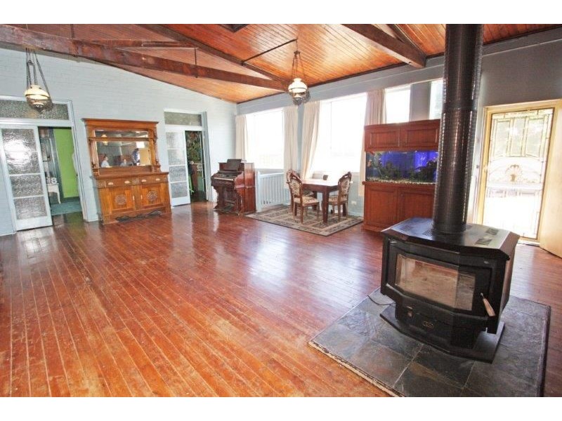 56 Bruce St, Coolamon NSW 2701