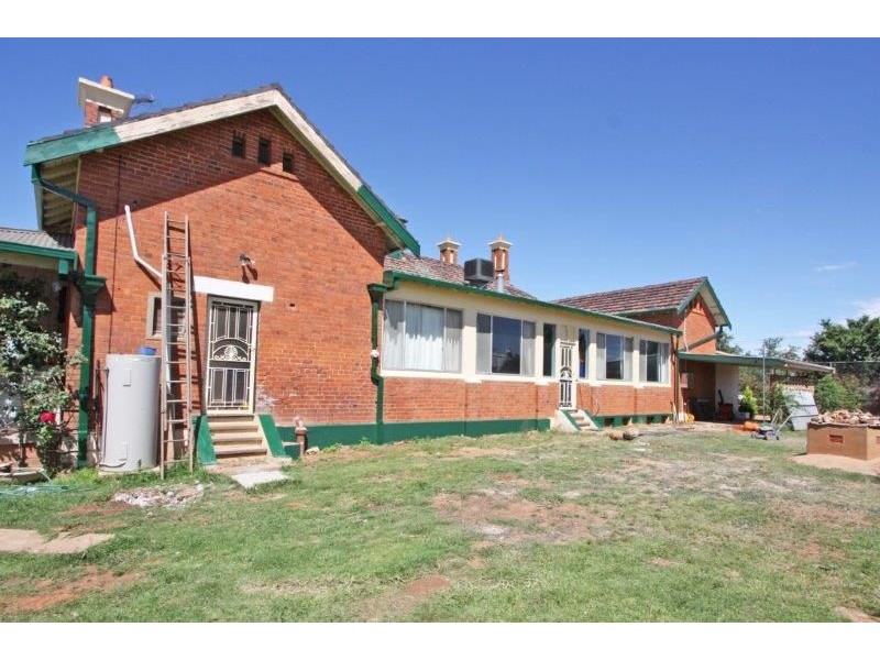 56 Bruce St, Coolamon NSW 2701