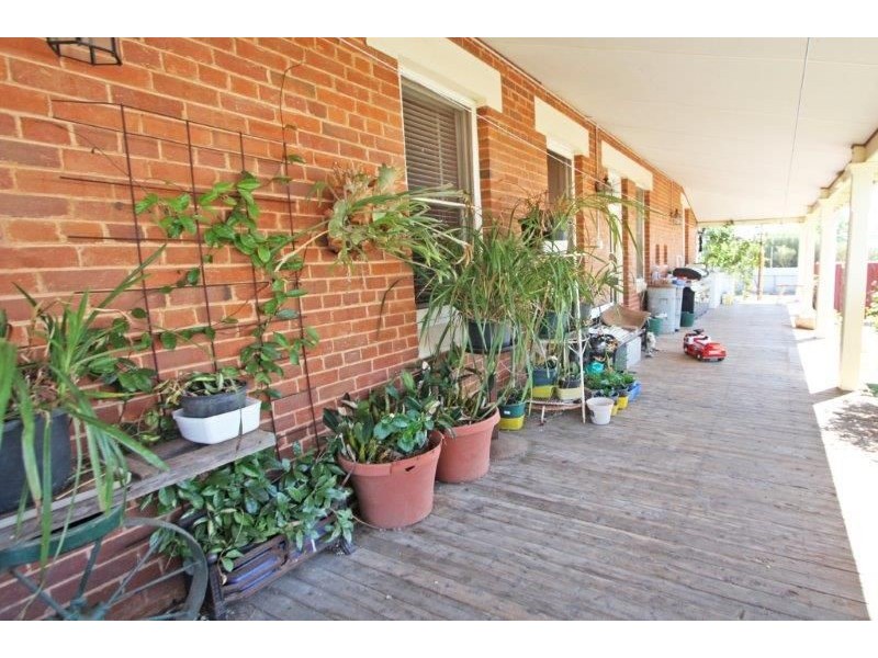 56 Bruce St, Coolamon NSW 2701