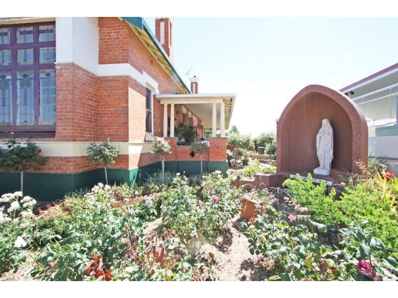 56 Bruce St, Coolamon NSW 2701