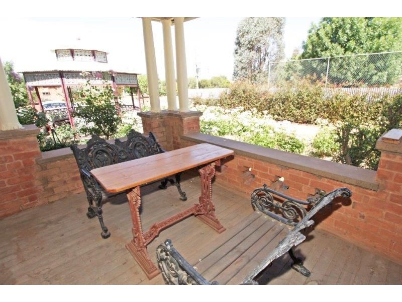 56 Bruce St, Coolamon NSW 2701