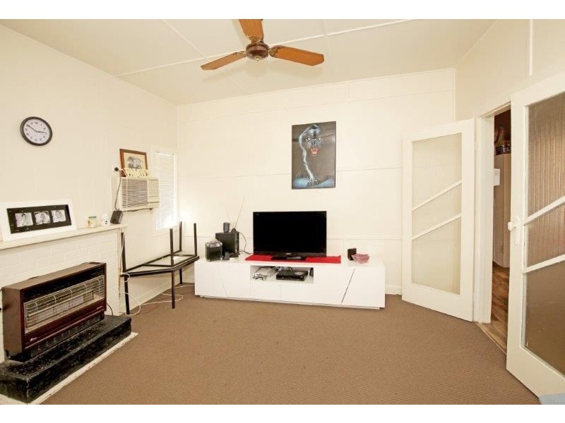 10 Fitzroy Street, Junee NSW 2663