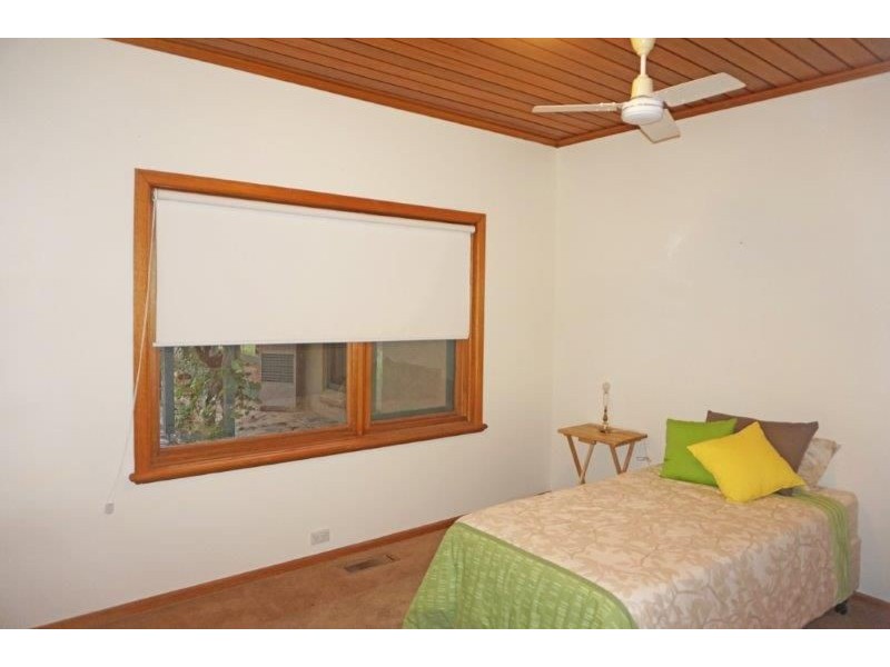 27 Dudauman Rd, Cootamundra NSW 2590