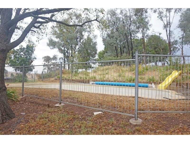 27 Dudauman Rd, Cootamundra NSW 2590