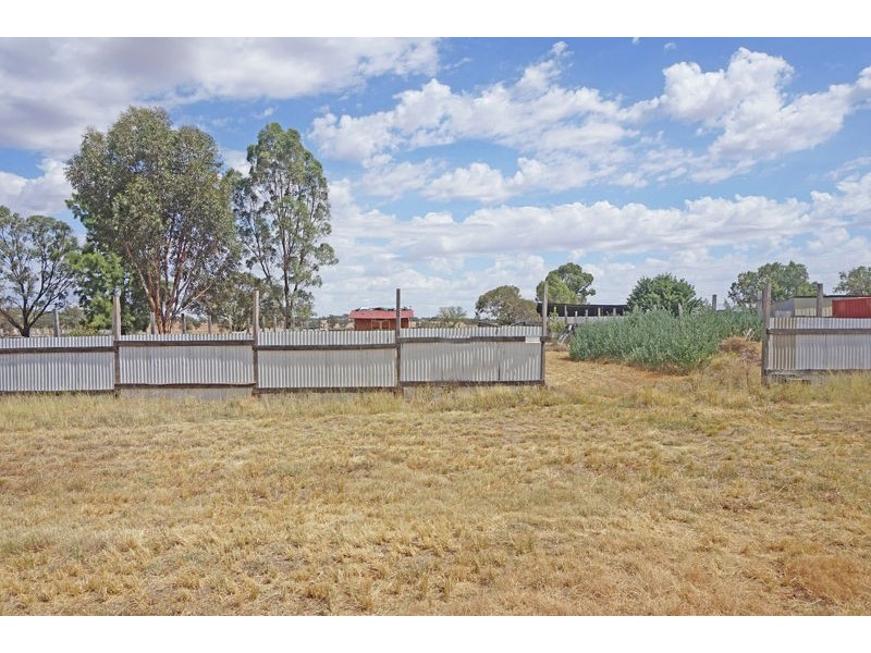 10 Crowther Street, Illabo NSW 2590