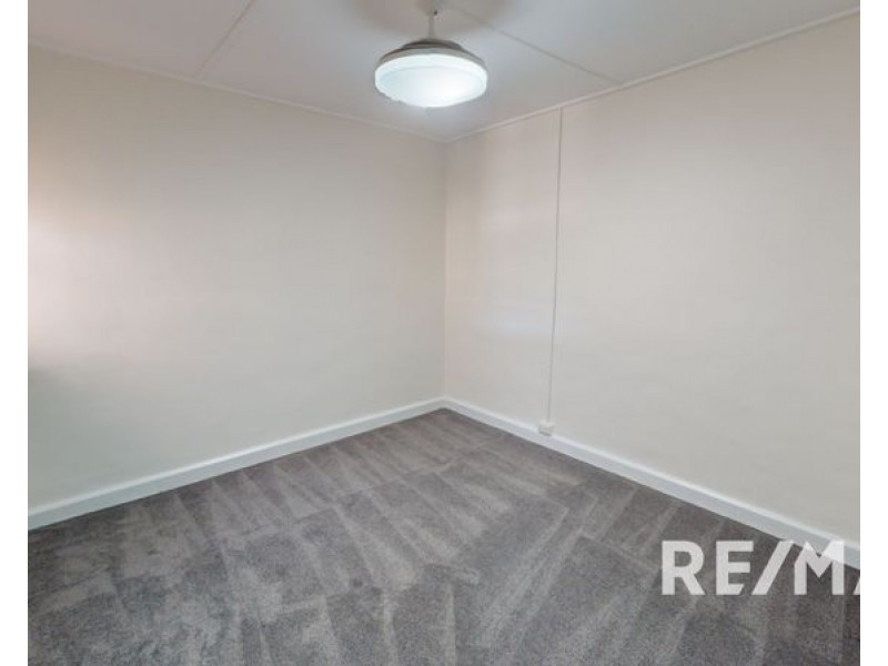 35 George Street, Junee NSW 2663